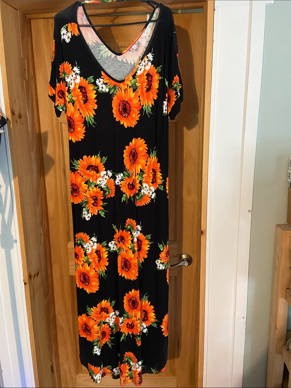 Women’s Sunflower Maxi Dress
